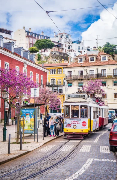 Lisbon Portugal March 2017 Typical Old Yellow Vintage Tram Street — Stock Photo, Image