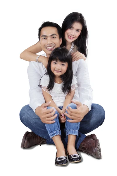 Asiatico famiglia sit in il studio — Foto Stock