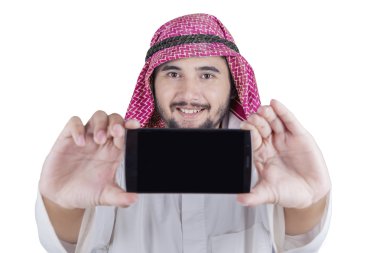 Arap adam kendini fotoğraf çekimi