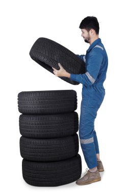 Arapça mekanik kazık kadar lastikleri
