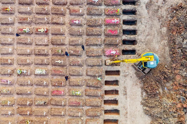 Jakarta Indonesia July 2021 Aerial View Excavator Help Doing Burial — Stockfoto