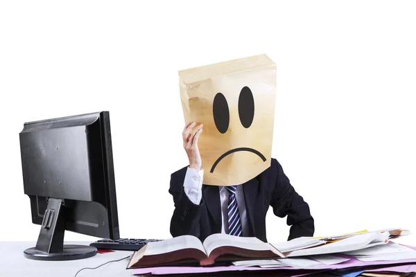 Homem de negócios triste com cabeça de papelão — Fotografia de Stock