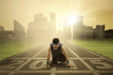 Kilolu adam çalıştırmak için hazır poz