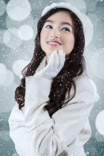 Sweet teenage girl in winter coat — Stock Photo, Image