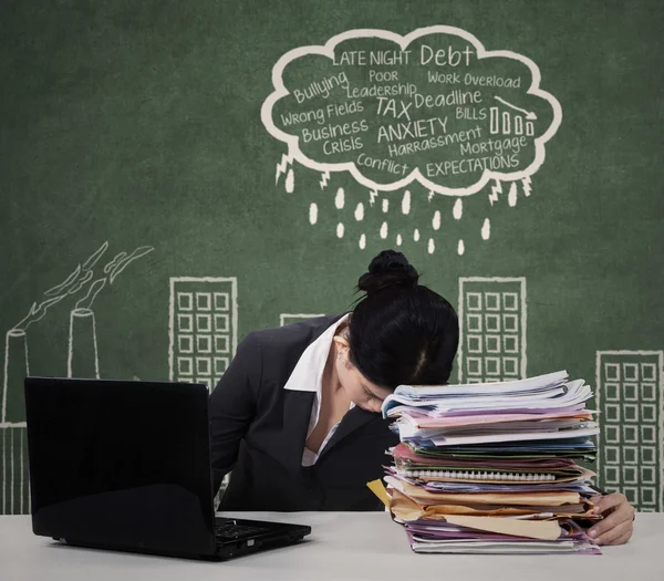 Stressful entrepreneur facing many problems — Stock Photo, Image