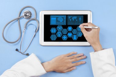 Genel doktor eller tablet kullanma