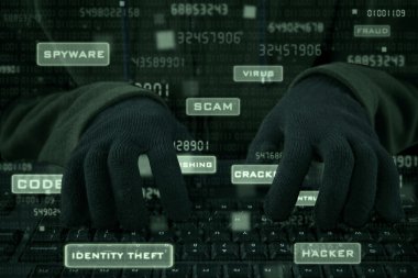 Klavyede yazarak hacker closeup eller