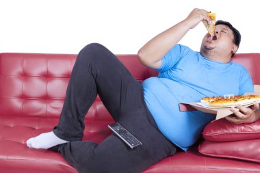Pizza 1 kilolu adam yiyor