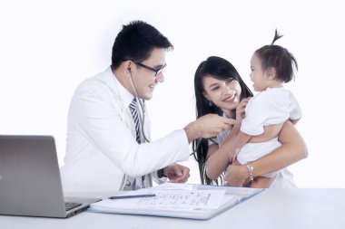 Erkek çocuk doktoru ve onun hasta 3