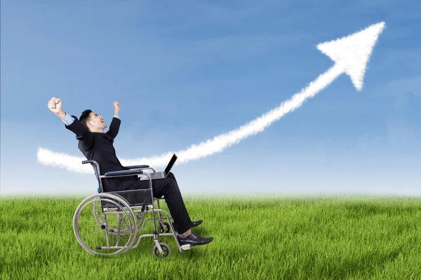 Disabled businessman celebrate his winning — Stock Photo, Image