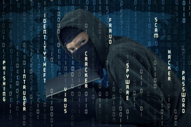 İkili kod defter taşıyan hacker
