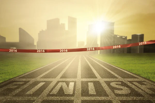 Empty finish line with numbers 2016 — Stock Photo, Image