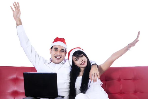 Successsful クリスマスのカップル — ストック写真