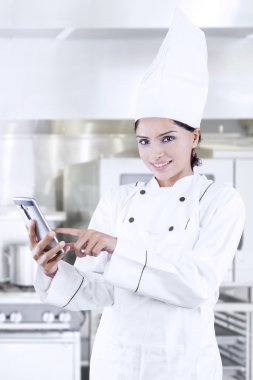 Şef cep telefonu ile arama menüsü