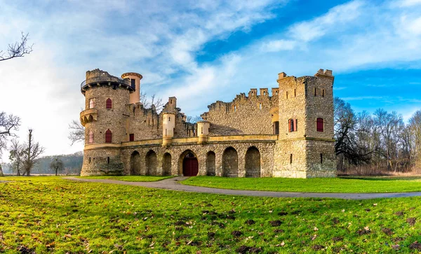 Ruinas Del Castillo Janohrad Lednice Areal Moravia Del Sur República —  Fotos de Stock