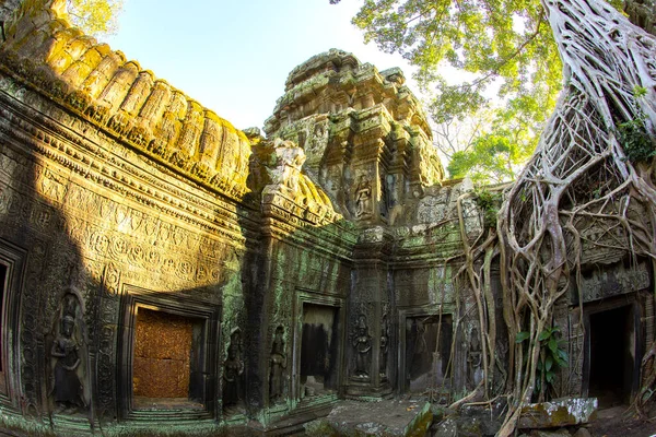 Templo Prohm Castelo Pedra Império Khmer Localizado Longe Fosso Phra — Fotografia de Stock