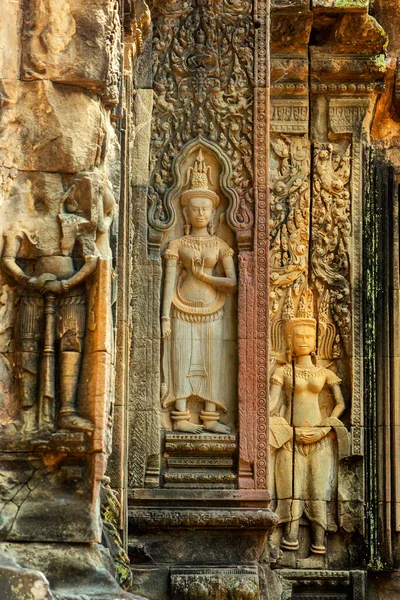 Patrón Grabado Alrededor Angkor Wat Pertenece Imperio Jemer Situado Centro — Foto de Stock