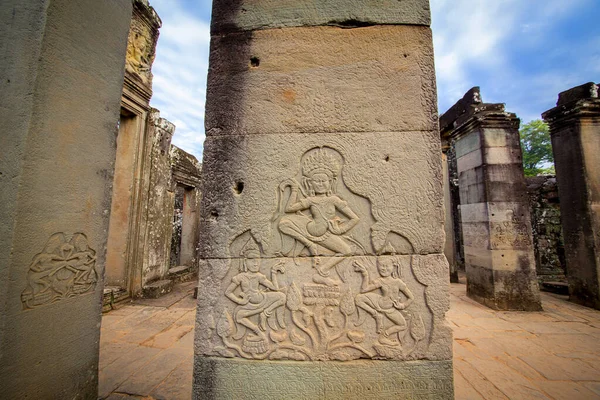 Las Tallas Bajo Relieve Que Rodean Castillo Bayon Pertenecen Imperio — Foto de Stock