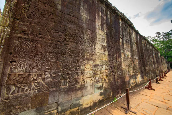 Bayon Kalesi Çevreleyen Kabartmalar Khmer Mparatorluğu Ait Angkor Thom Merkezinde — Stok fotoğraf