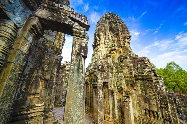 Bayon Castle Stone Castle Khmer Empire Located Center Angkor Thom — Stock Photo, Image