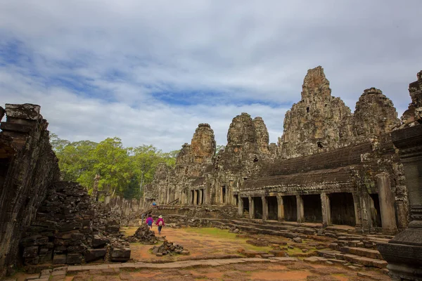 Bayon Castle Stone Castle Khmer Empire Located Center Angkor Thom — Stock Photo, Image
