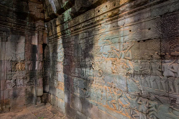 Lage Reliëf Houtsnijwerk Rond Bayon Castle Behoren Tot Het Khmer — Stockfoto