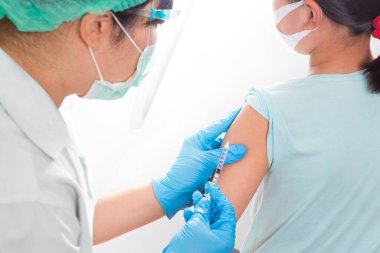 Küçük çocuklar için COVID-19 aşısı