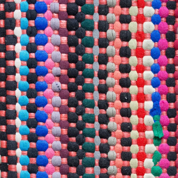 Colorfτο Χαλί Είναι Πολύχρωμο Και Υφασμένο Στο Μοτίβο — Φωτογραφία Αρχείου