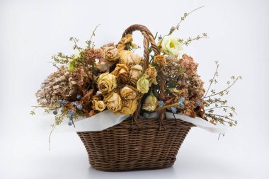 Güzel, klasik kurutulmuş çiçek buketleri..