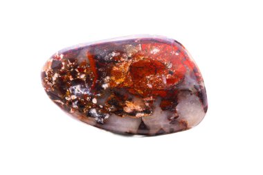 Kayalar, mineraller, mücevherler, beyaz arkaplan.