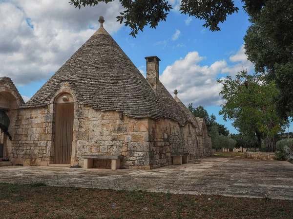 Alberobello Italien September 2017 Traditionella Vita Hus Med Koniska Tak — Stockfoto