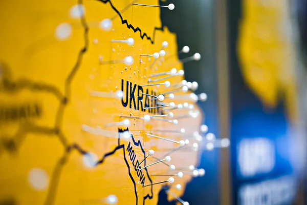 Mapa Geográfico Una Pared Con Marcas Alfileres Ucrania Moldavia Foco —  Fotos de Stock