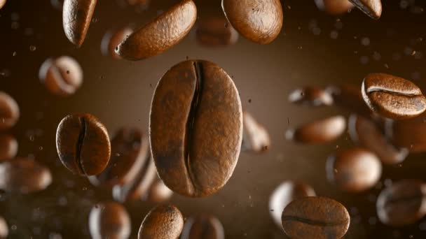 Pražená kávová zrna s kávovým prachem padající před tmavě a zeleně pozadí obrazovky. Profesionální zpomalení 4K 3D animace. — Stock video