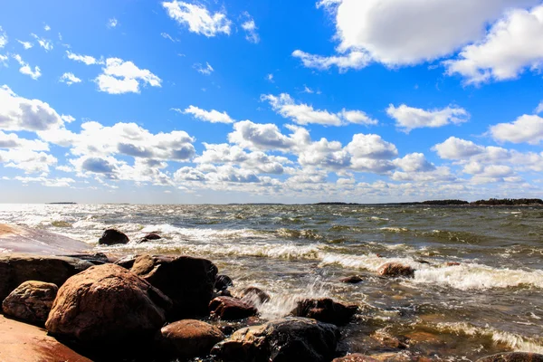 Burzliwe morze jesień, lauttasaari, Finlandia — Zdjęcie stockowe