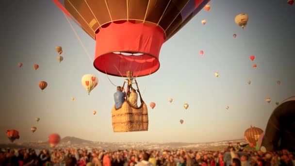 Hot air balloon festival — Stock Video
