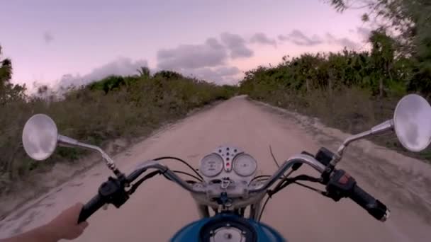 Riding motorcycle along the coast — Stock Video