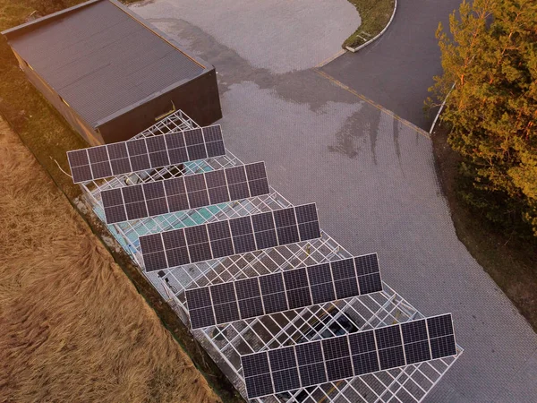 Solarzellen Ladestation Für Elektrofahrzeuge Autobahnnähe Keine Menschen — Stockfoto