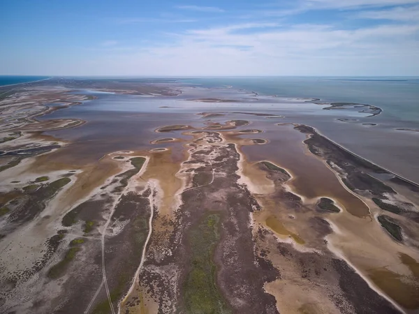 Bovenaanzicht Vanuit Lucht Eilanden Ondiep Het Sivash Zoutmeer Bij Zee — Stockfoto