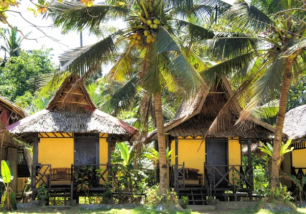 Uma pequena casa de hóspedes para descansar. Filipinas. Ilha Palawan  . — Fotografia de Stock