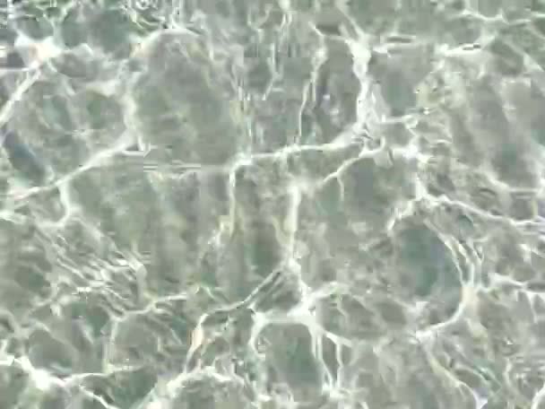 Sable de corail blanc et eaux claires. L'abstraction. contexte .