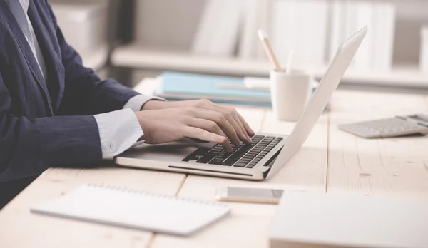 Professional businesswoman at work — Stock Photo, Image