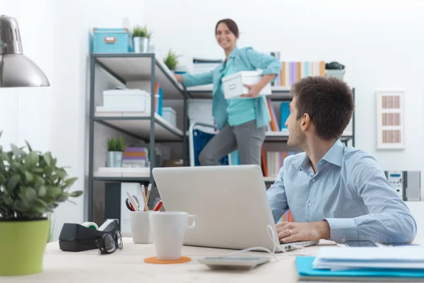 Two people working in the office — Stock Photo, Image