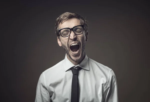 Hombre Aburrido Bostezando Sintiéndose Cansado Pereza Insomnio Concepto — Foto de Stock