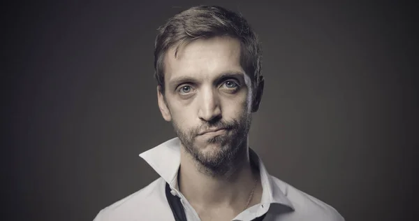 Disheveled Man Loosen Tie Staring Camera Feeling Sad — Stock Photo, Image