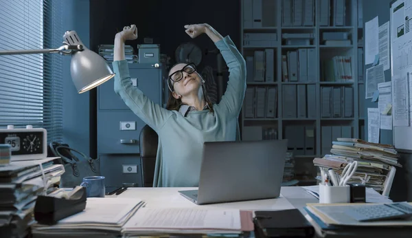 Happy Relaxed Woman Sitting Desk Office Stretching Her Arms — Stock Fotó