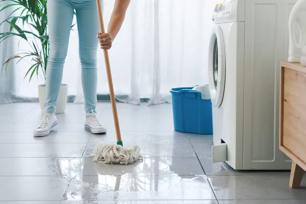 Broken Washing Machine Leaking Floor Woman Cleaning Mop — Stock Photo, Image