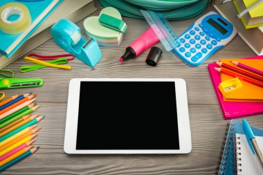 Dijital tablet ile okula dönüş