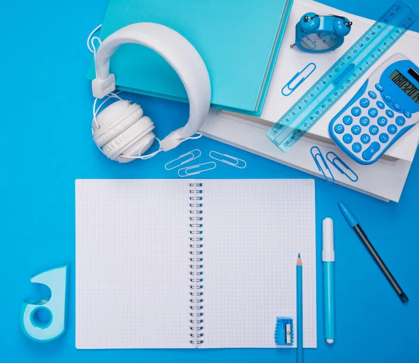 Student desk with open notebook — Stock Photo, Image