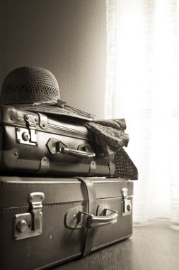 Hasır şapka ile Vintage çanta