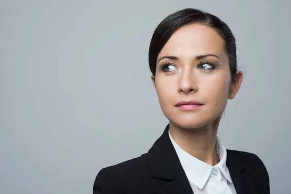 Charmante Geschäftsfrau — Stockfoto